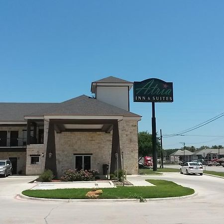 Atria Inn & Suites Three Rivers Buitenkant foto