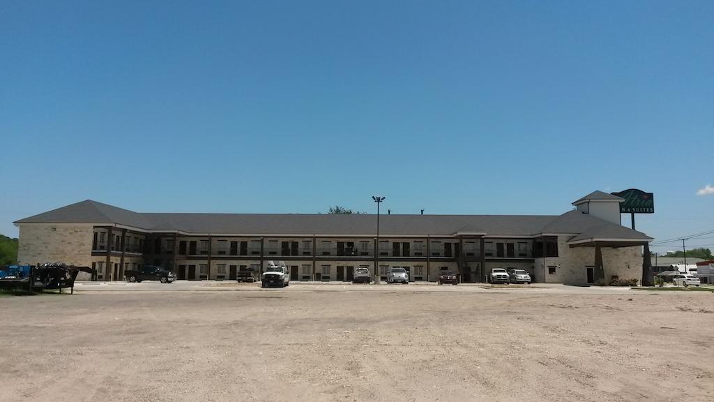 Atria Inn & Suites Three Rivers Buitenkant foto